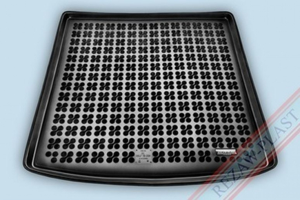 Volkswagen Golf (VII) 2012-2019 gumi csomagtértálca