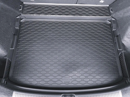 MG ZS 2025-től Csomagtértálca gumiból