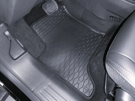 Alfa Romeo Junior 2025-től Méretpontos gumiszőnyeg