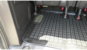 Ford Custom 2012-2023 gumi csomagtértálca